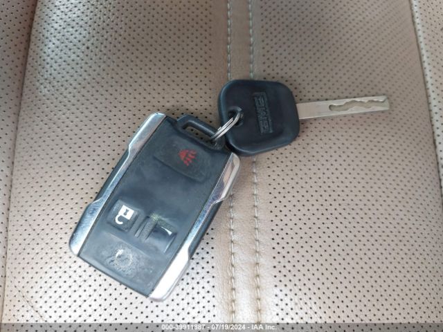 1GT12UEY6HF137876 GMC Sierra 2500hd Denali