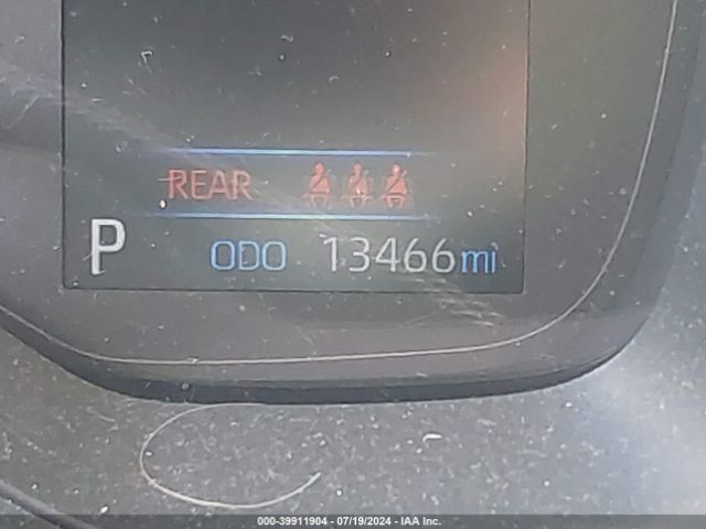 JTDEPMAE2MJ126461 Toyota COROLLA LE