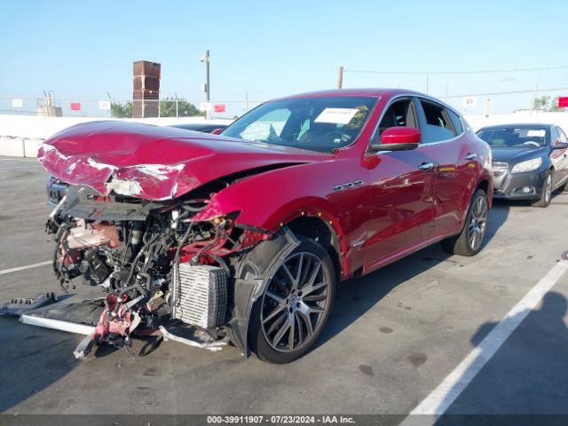 ZN661YUS4LX343700 Maserati Levante S Gransport