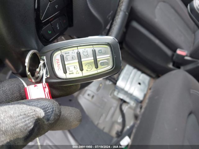 2C4RC1FG0LR258649 Chrysler Pacifica Touring