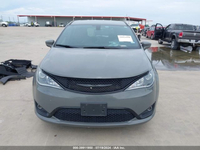 2C4RC1FG0LR258649 Chrysler Pacifica Touring