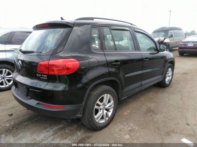 WVGBV7AXXFW509397 Volkswagen TIGUAN S