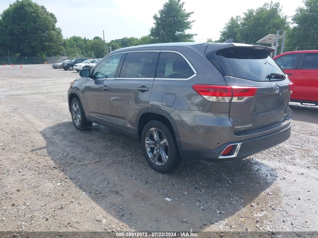 Toyota Highlander Limited Platinum 2018 5TDYZRFH2JS255094 Image 3