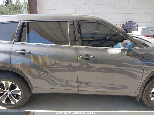 Toyota Highlander Xle 2021 5TDHZRBH8MS541641 Image 13
