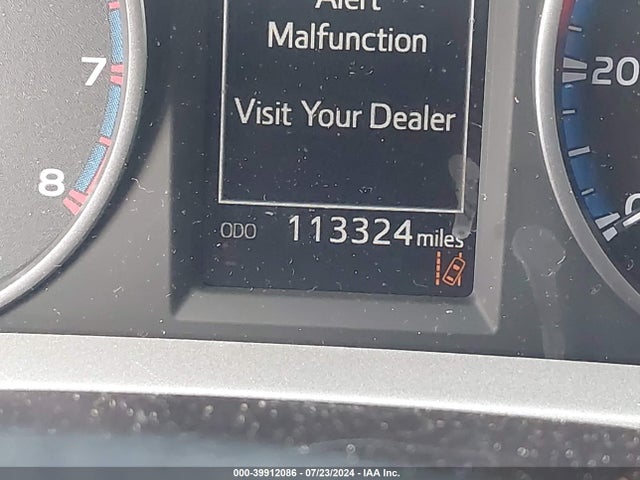 Toyota Rav4 Xle 2018 2T3WFREV2JW495820 Image 15