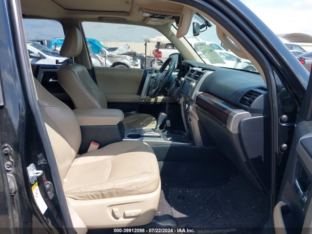 Toyota 4runner Limited 2014 JTEZU5JR8E5074987 Image 5