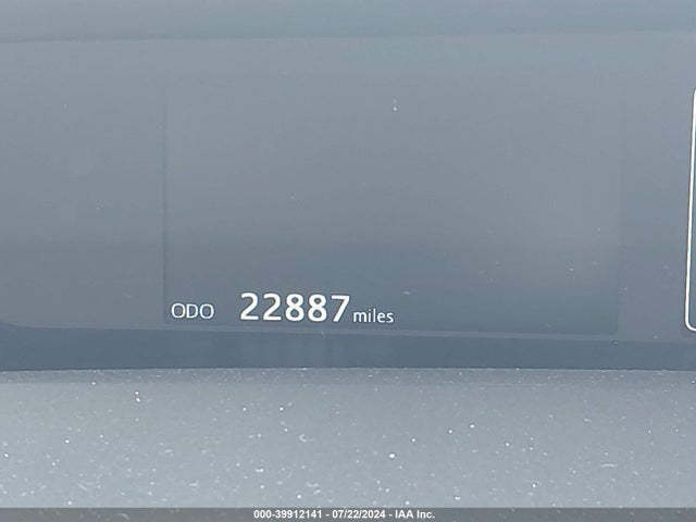 JTDKARFU0K3091566 Toyota Prius Limited