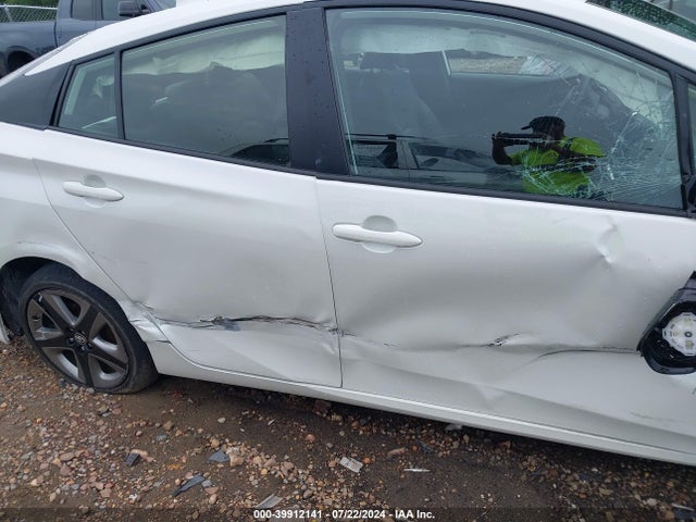JTDKARFU0K3091566 Toyota Prius Limited