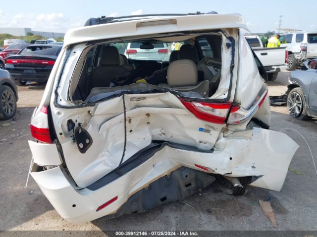 5TDYK3DC6GS750528 Toyota Sienna Xle Premium 8 Passenger