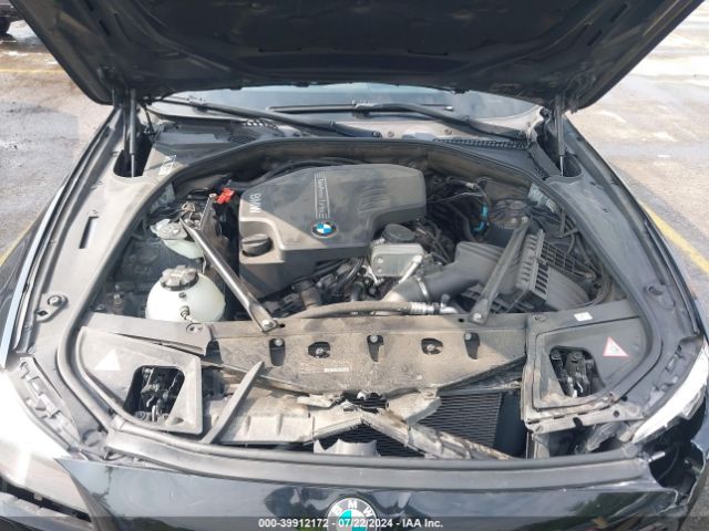 WBA5A5C52FD516740 BMW 528I