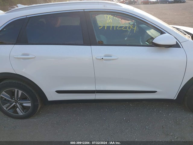 KIA Niro Lxs 2022 KNDCB3LC7N5500651 Image 13