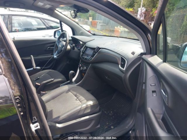 Chevrolet Trax Awd Lt 2022 KL7CJPSM8NB562515 Image 5