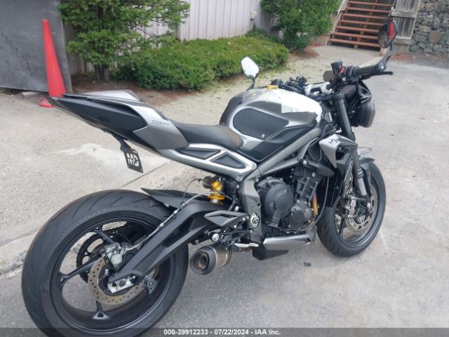 2020 TRIUMPH MOTORCYCLE STREET TRIPLE SMTA554S1LT975450 Photo 3