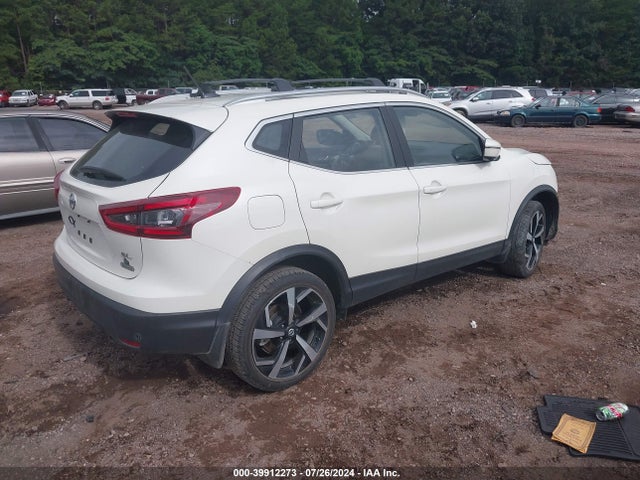 JN1BJ1CV5MW320827 Nissan Rogue Sport Sl Fwd Xtronic Cvt