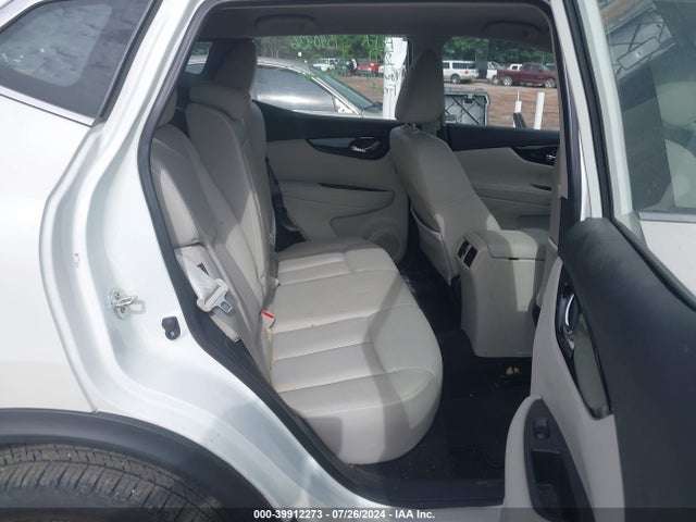 JN1BJ1CV5MW320827 Nissan Rogue Sport Sl Fwd Xtronic Cvt