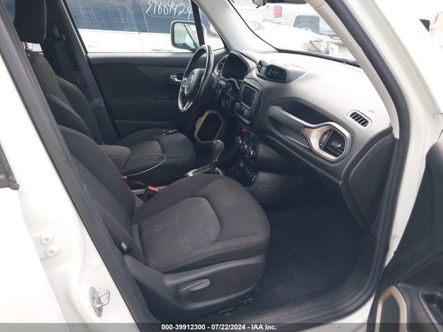 ZACCJBBT0GPE36817 Jeep Renegade Latitude