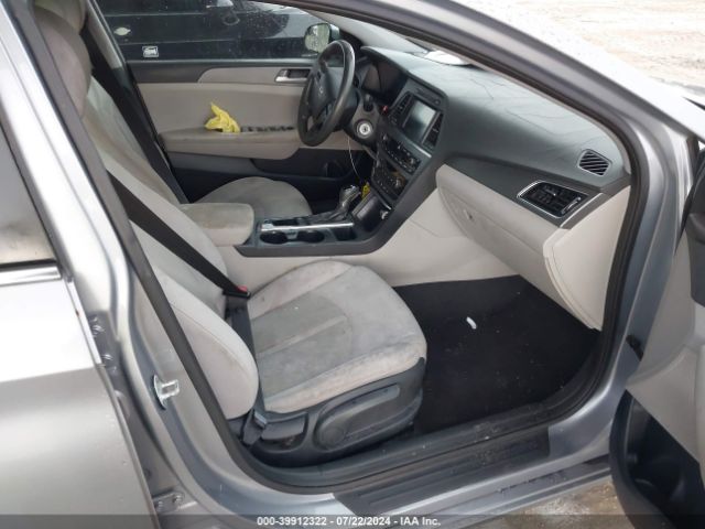 2016 HYUNDAI SONATA 5NPE24AF9GH290200 Photo 4