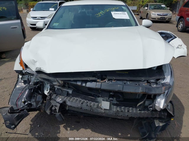 1N4BL4BW9LN322805 Nissan Altima S Intelligent Awd