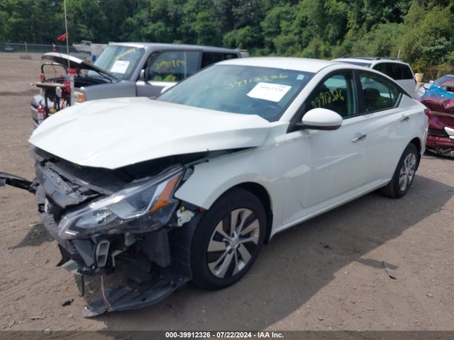 1N4BL4BW9LN322805 Nissan Altima S Intelligent Awd