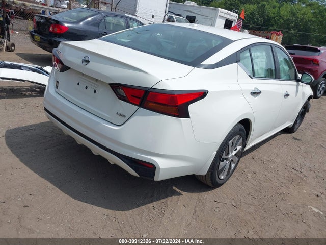1N4BL4BW9LN322805 Nissan Altima S Intelligent Awd
