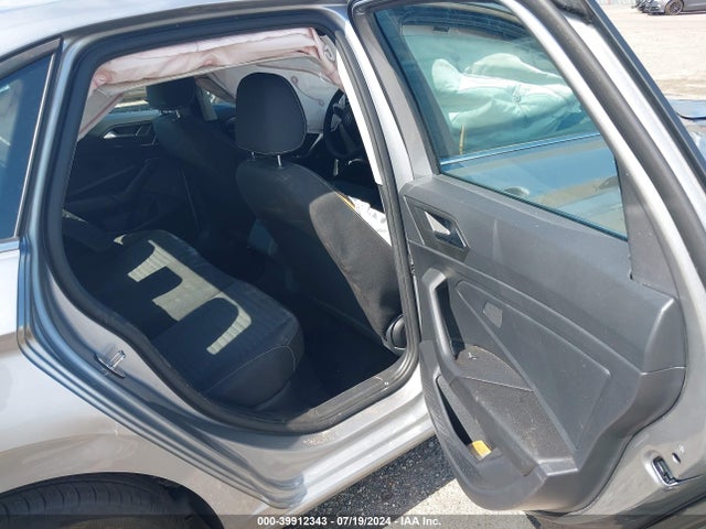 3VWCM7BU8NM005183 Volkswagen Jetta 1.5t S
