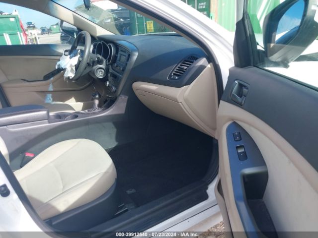 5XXGM4A74EG325990 KIA Optima Lx