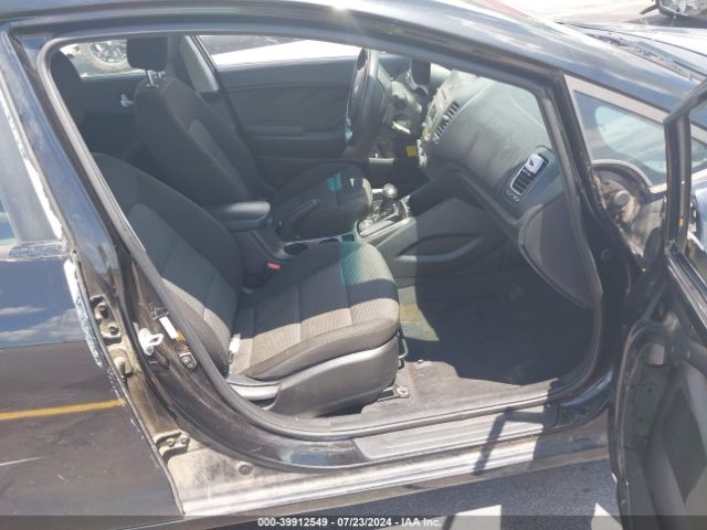 3KPFK4A71HE026696 KIA FORTE LX
