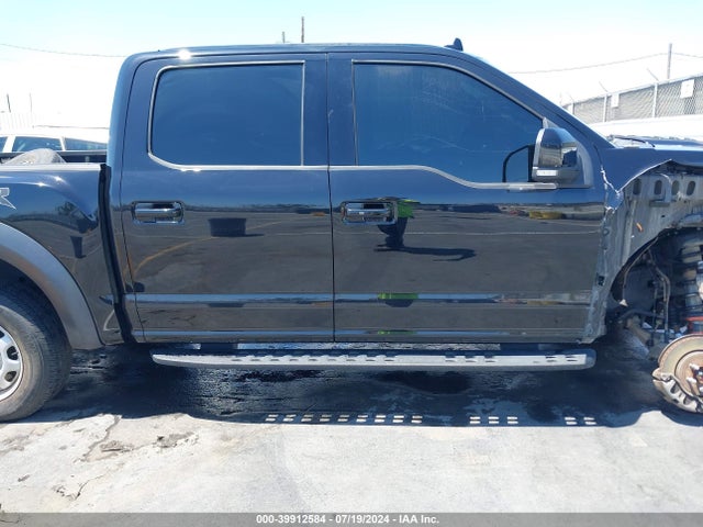 Ford F-150 Raptor 2019 1FTFW1RG2KFC09075 Image 13