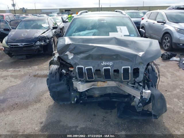 1C4PJLDX8KD353845 Jeep Cherokee Limited Fwd