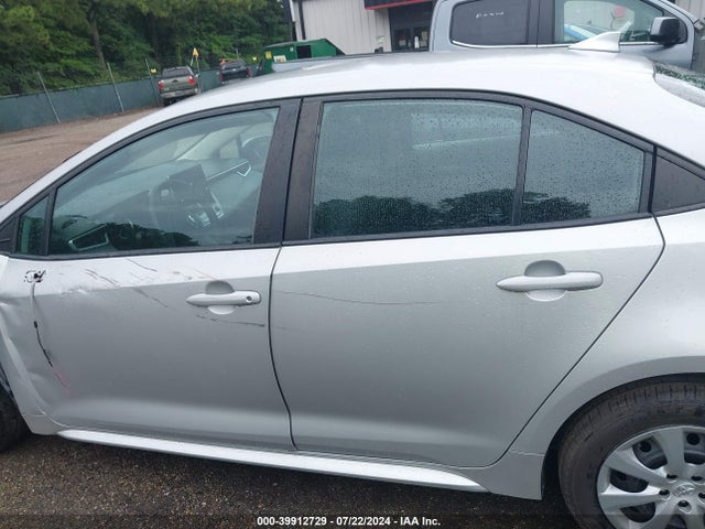 Toyota COROLLA LE 2021 5YFEPMAE5MP222399 Image 14
