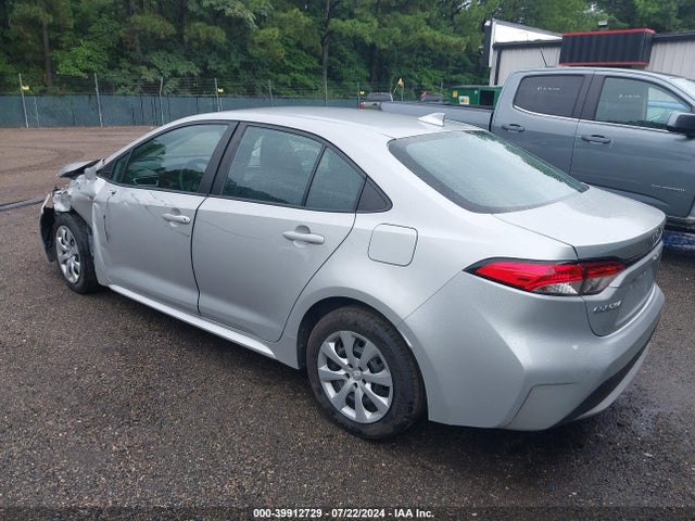 Toyota COROLLA LE 2021 5YFEPMAE5MP222399 Image 3