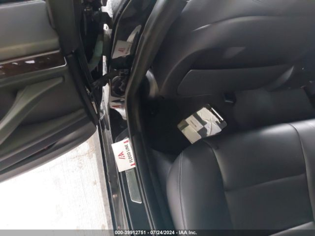 WBA5B1C51GG552019 BMW 535i