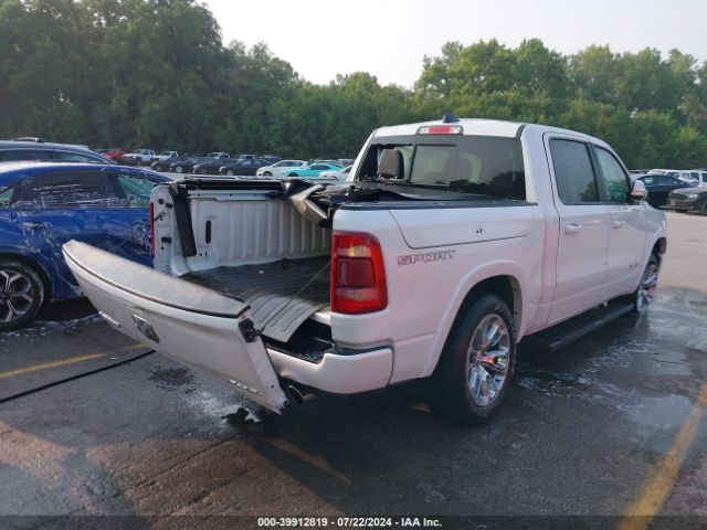 1C6SRFJT2NN385105 RAM 1500 Laramie  4x4 5'7 Box