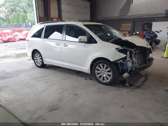 Toyota Sienna Limited V6 7 Passenger 2014 5TDYK3DC1ES456080 main image