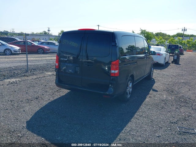 WD4PG2EE2J3351668 Mercedes-Benz Metris