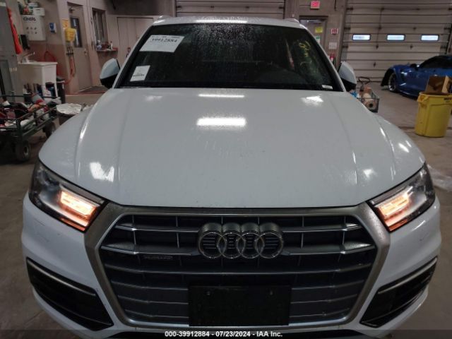 WA1ANAFY3J2210343 Audi Q5 2.0t Premium/2.0t Tech Premium