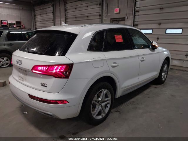 WA1ANAFY3J2210343 Audi Q5 2.0t Premium/2.0t Tech Premium