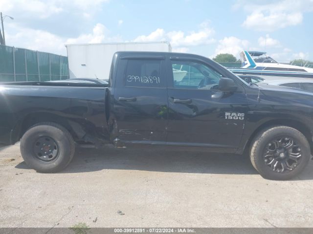 1C6RR7FG5JS247019 RAM 1500 Express Quad Cab 4x4 6'4 Box