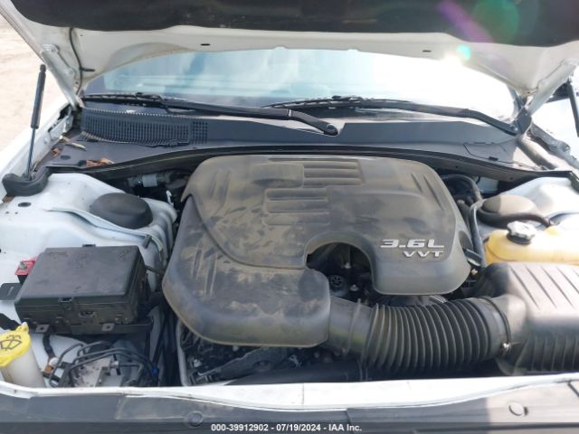 2C3CCABG3JH214020 Chrysler 300 300s