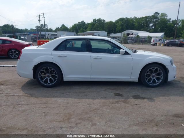 2C3CCABG3JH214020 Chrysler 300 300s