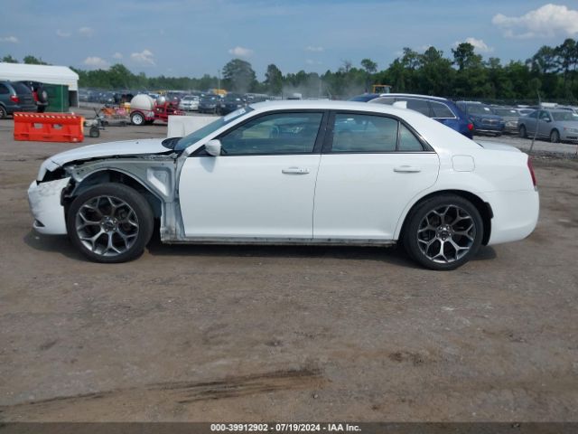2C3CCABG3JH214020 Chrysler 300 300s