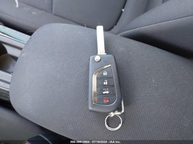 Toyota COROLLA LE 2022 JTDEPMAE9NJ206972 Image 11