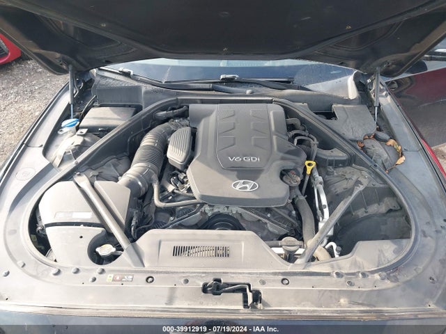 Hyundai Genesis 3.8 2016 KMHGN4JE7GU139106 Image 10