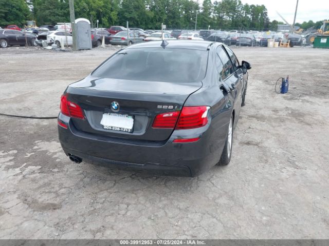 WBA5A5C55FD516361 BMW 528I