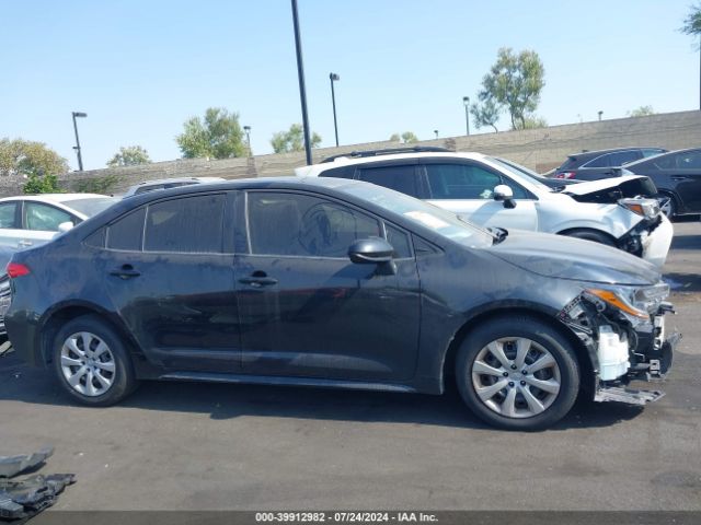 JTDEPRAE7LJ051414 Toyota COROLLA LE