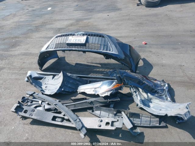 JTDEPRAE7LJ051414 Toyota COROLLA LE