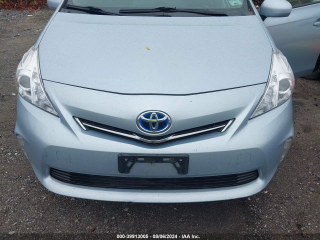 Toyota Prius V Two 2014 JTDZN3EU7E3330133 Image 6