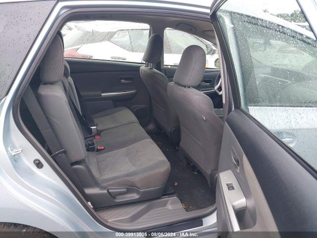 Toyota Prius V Two 2014 JTDZN3EU7E3330133 Image 8