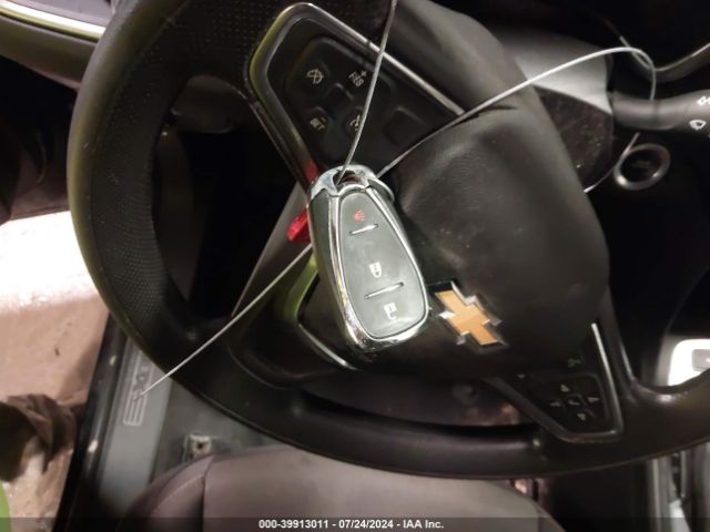 2GNAXUEV2K6238705 Chevrolet EQUINOX LT