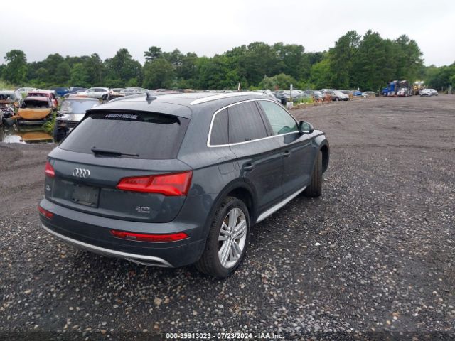 WA1BNAFY3J2007750 Audi Q5 2.0t Premium/2.0t Tech Premium